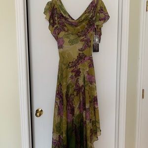 Beautiful maxi dress with beautiful colours !!!!!!